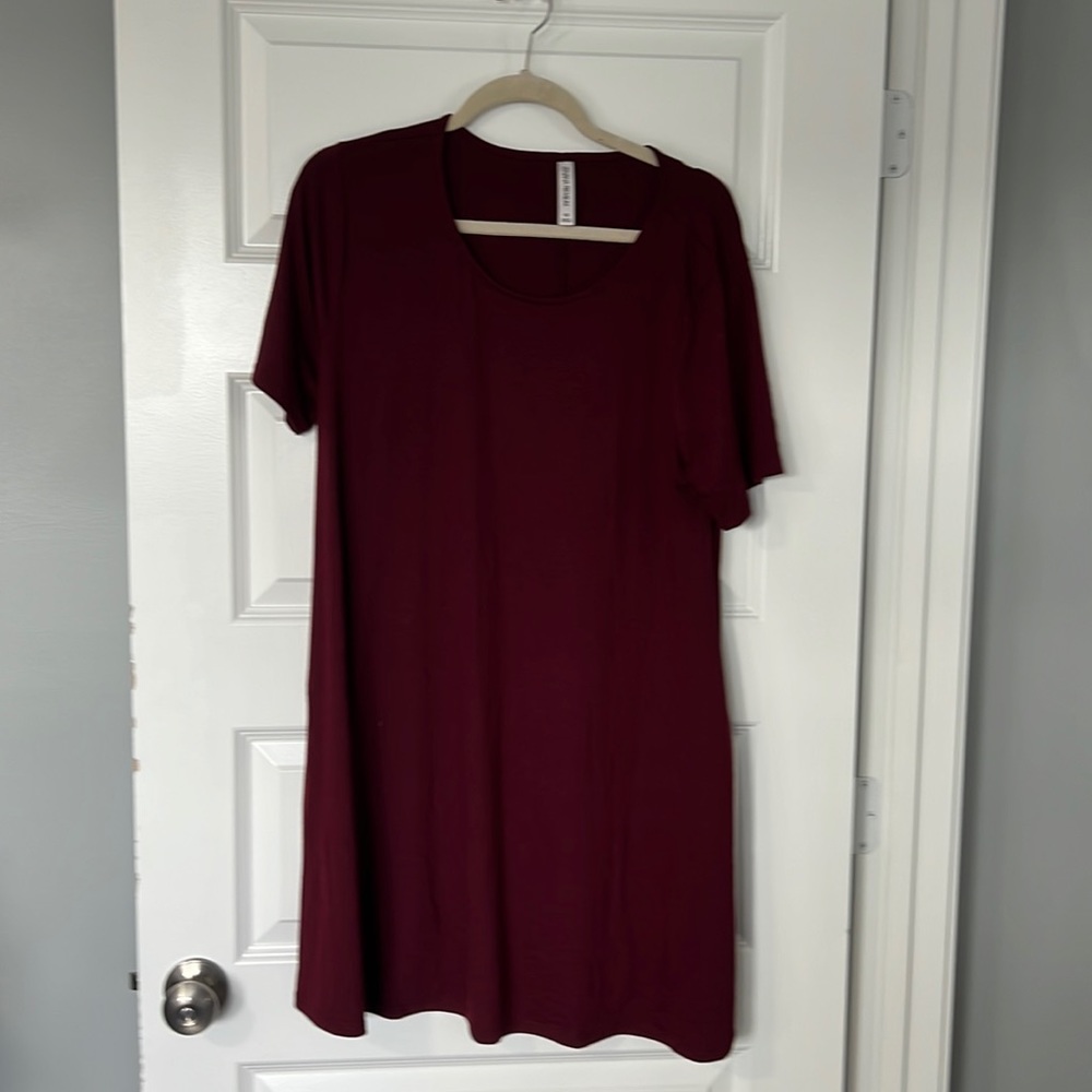 Burgundy t-shirt dress 1x